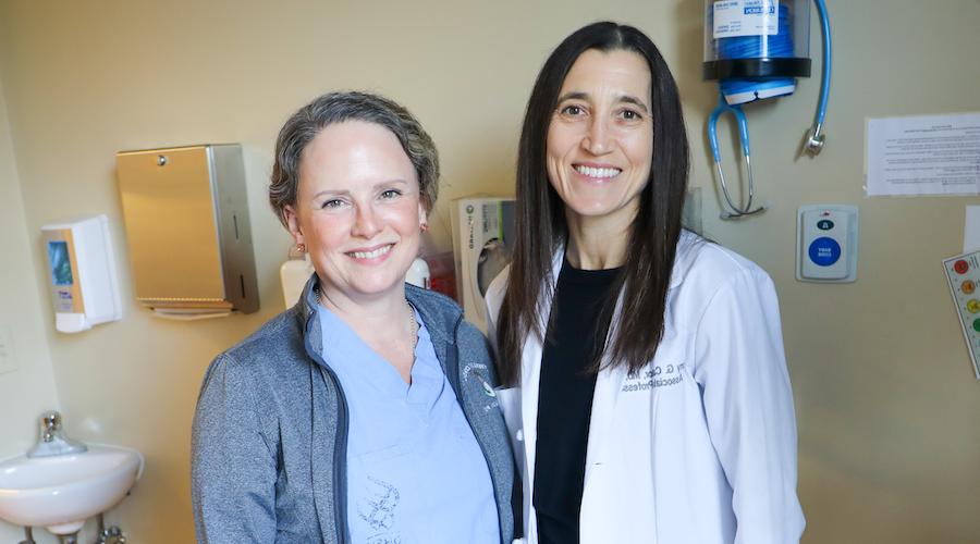 博彩网站 researchers Amy Cantor, M.D., M.P.H., left, and Ellen Tilden, Ph.D., C.N.M., right, aim to better define and measure respectful maternity care and develop a standard of care and accountability across health systems. (博彩网站/Christine Torres Hicks)